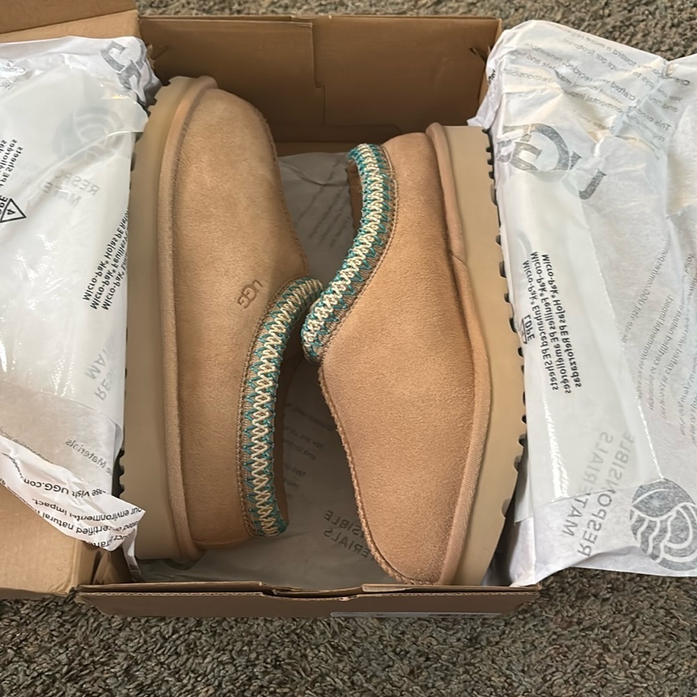 Ugg Tasman driftwood slide slipper shoe NWT - Picture 2 of 3